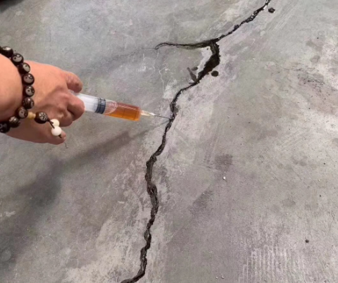 武鸣混凝土裂缝修补技术详解​
